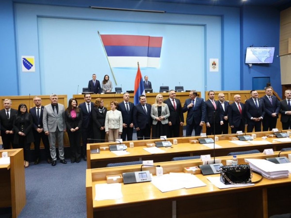 Република Српска од сутра ће и званично добити нову Владу - окончана законодавна процедура (ВИДЕО)