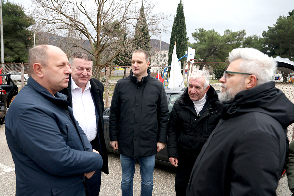 9 jan 3.jpg (860 KB)