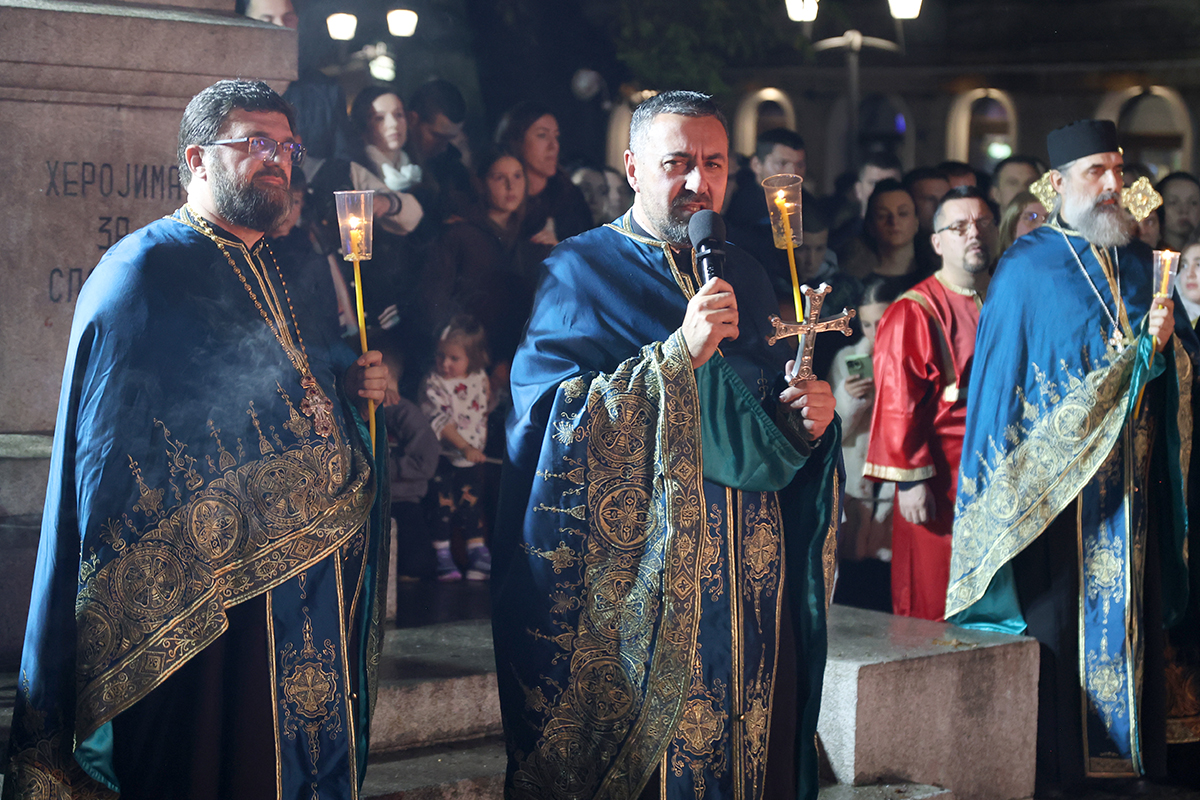 Badnjak 1.jpg (935 KB)