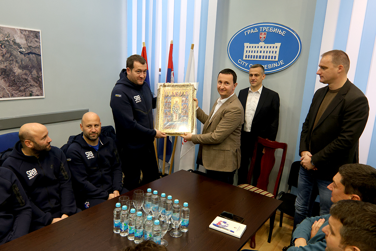 Vaterpolo prijem 2.jpg (802 KB)