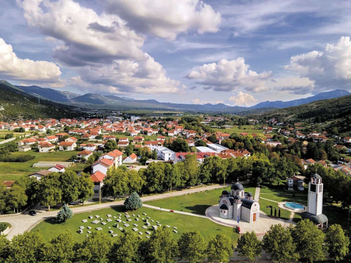 Panorama Ljubinja.jpg (2.23 MB)
