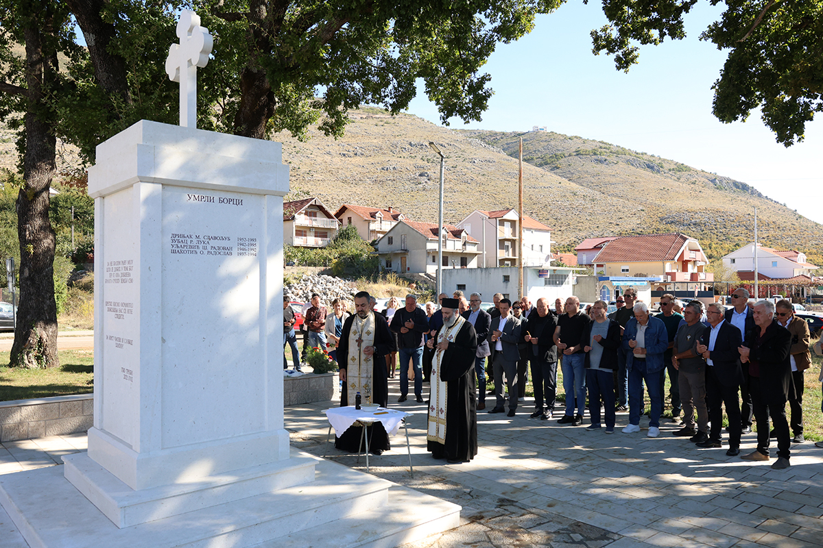 Parastos Gorica 1.jpg (1.08 MB)