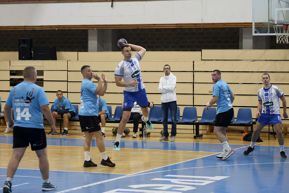 Rukomet Leotar Hercegova2.jpg (803 KB)