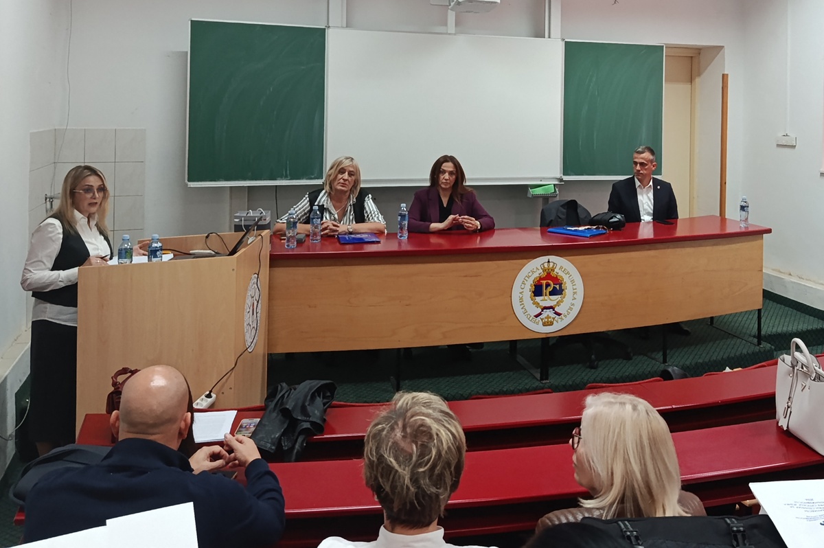 SEMINAR NASTAVNIKA 1.jpg (240 KB)