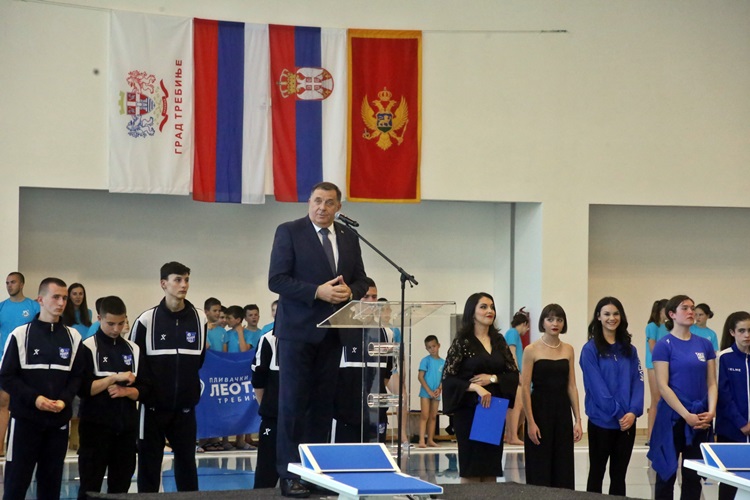 IMG_0841_resized_20220425_062455865.JPG (113 KB)