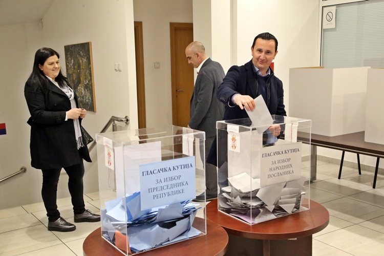 IMG_8429_resized_20220403_114430553.JPG (107 KB)