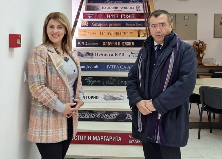 Владимир Пиштало посјетио Народну библиотеку Требиње