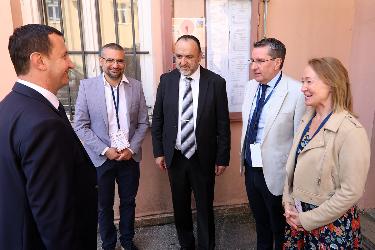 Научни скуп у Требињу отворио занимљиве теме: Какве одговоре даје вјештачка интелгенција?