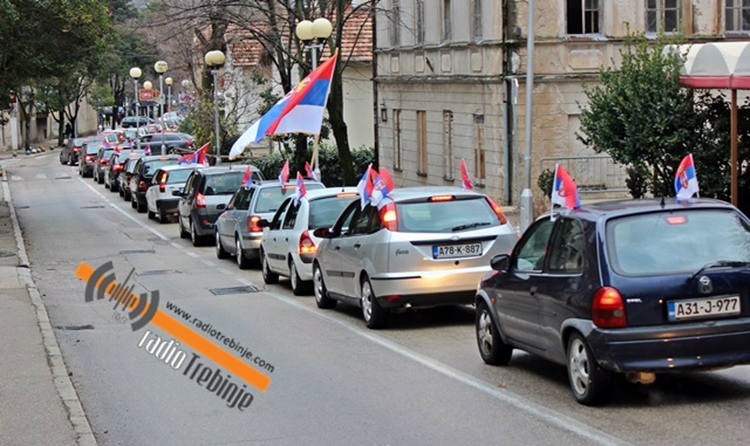 kolona4.jpg (183 KB)