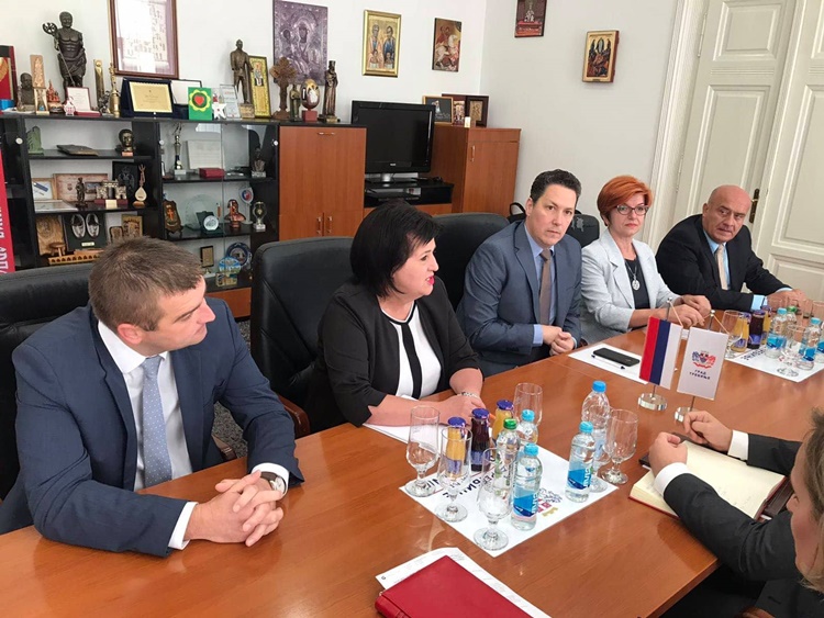 srebrenka-golic11.jpg (179 KB)